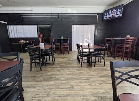kentucky/bardstown/restaurant/uncle-spoony-s-sports-bar-kitchen