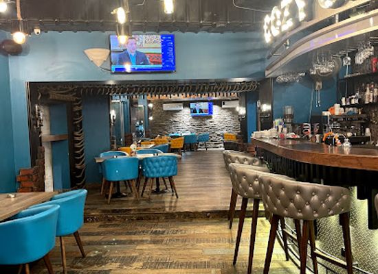 jordan/amman/rainbow-street/restaurant/cozy-casa