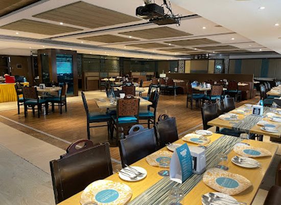 india/hyderabad/banjara-hills/restaurant/a-la-liberty