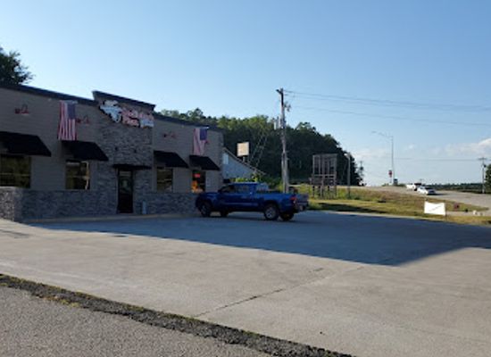 missouri/current-river-basin/restaurant/godfather-s-pizza-express