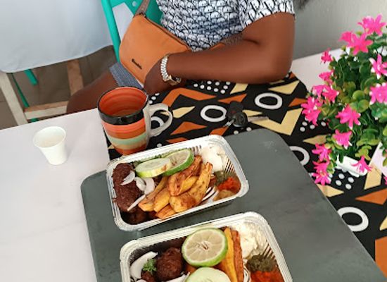 cameroon/ngaoundere/restaurant/grillades-sg