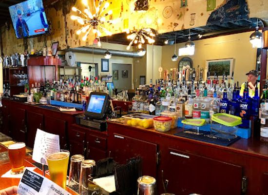 michigan/lansing/restaurant/zoobie-s-old-town-tavern