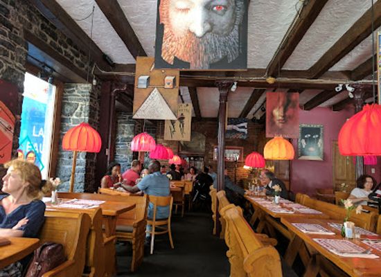 canada/montreal/restaurant/stash-cafe