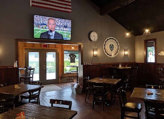 iowa/decorah/restaurant/dixie-s-biergarten