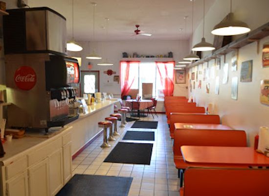 iowa/west-des-moines/restaurant/paula-s-cafe
