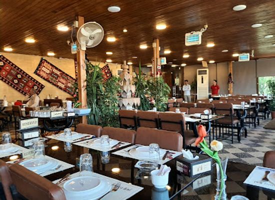 jordan/jerash/restaurant/lolot-alrawada-restaurant