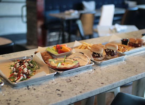 massachusetts/central-massachusetts/restaurant/boardroom-kitchen-and-bar