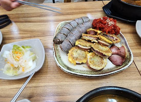 south-korea/gangwon-province/restaurant/dancheon-restaurant