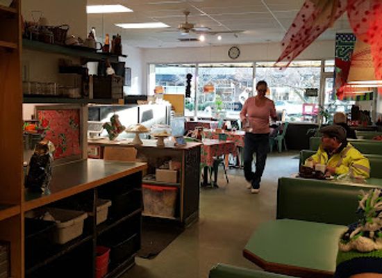 washington/everett/restaurant/strawberry-patch-cafe