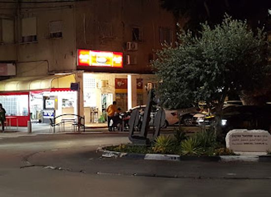 israel/haifa/bat-galim/restaurant/morini-pizza