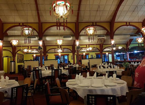 fiji/central-division/restaurant/vineyard-palace-restaurant