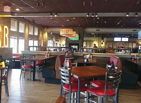 virginia/chesapeake/restaurant/smokey-bones-chesapeake