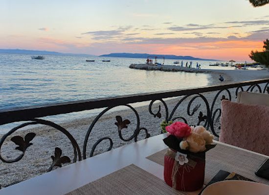 croatia/makarska/restaurant/restoran-mucrum