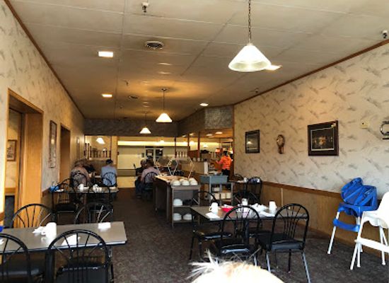 north-dakota/devils-lake-basin/restaurant/white-house-cafe
