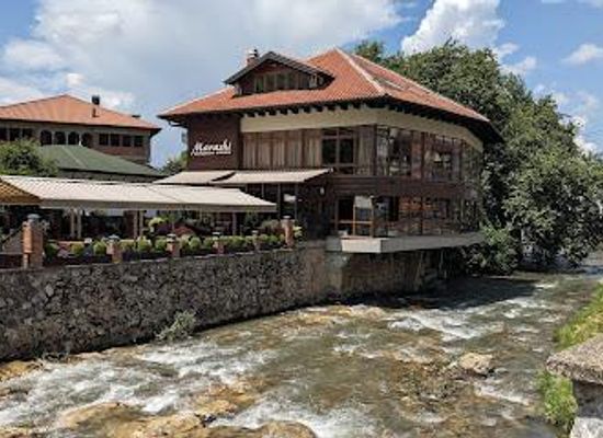 kosovo/prizren/restaurant/park-cafe-prizren-marash