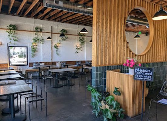 california/oceanside/restaurant/the-plot-oceanside