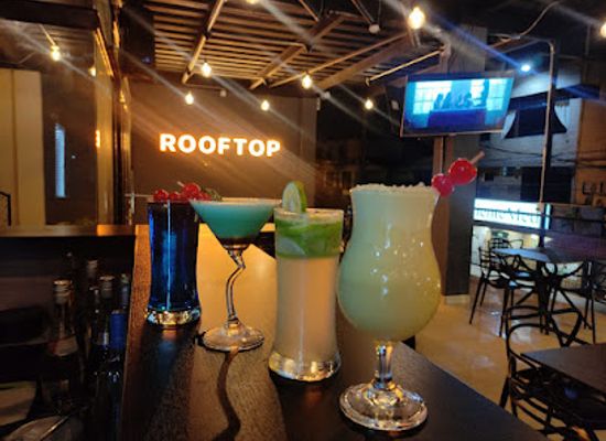 ecuador/orellana-region/restaurant/hot-dog-del-cesar-rooftop