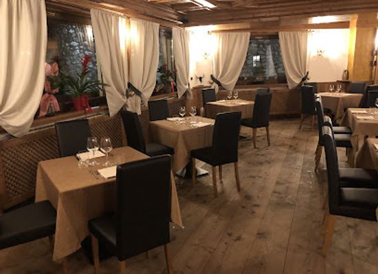 italy/cortina-d-ampezzo/restaurant/fvsion-cortina-restaurant