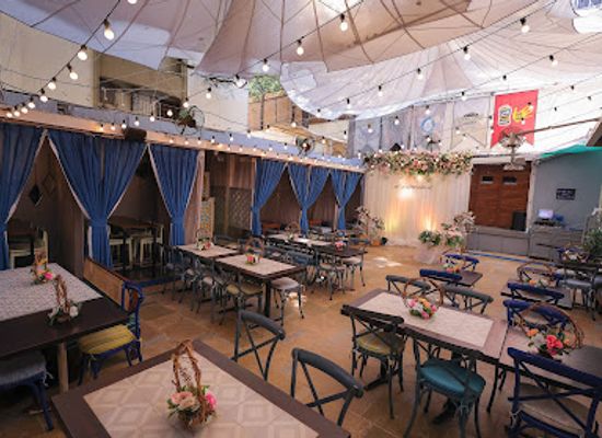 india/mumbai/restaurant/out-of-the-blue
