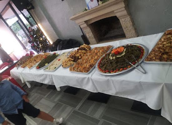 lebanon/bcharre/restaurant/tripple-t-restaurant