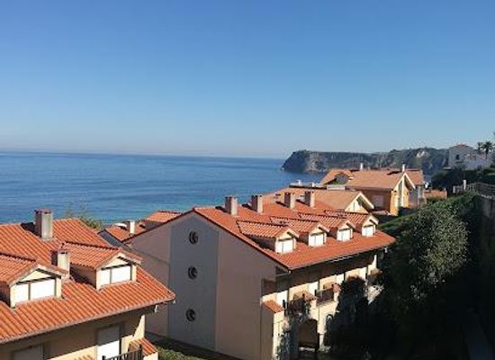 spain/cantabria/restaurant/restaurante-la-pergola-comillas