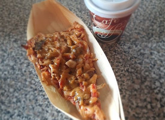 botswana/maun/restaurant/safari-takeouts