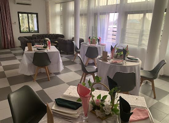 benin/borgou/restaurant/pink-paradise