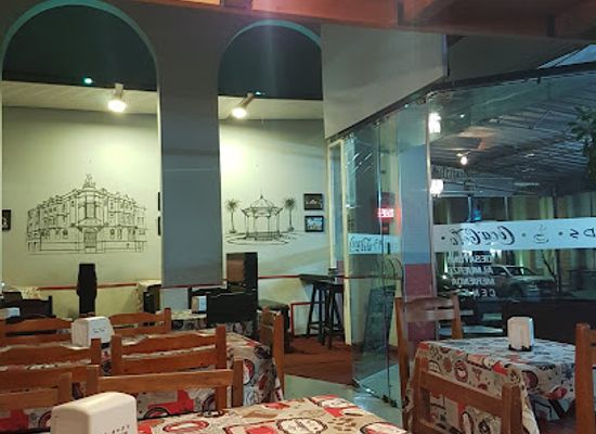 uruguay/fray-bentos/restaurant/friends