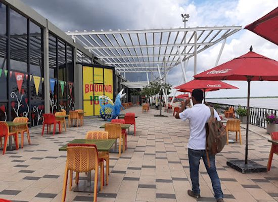 colombia/barranquilla/restaurant/caiman-del-rio