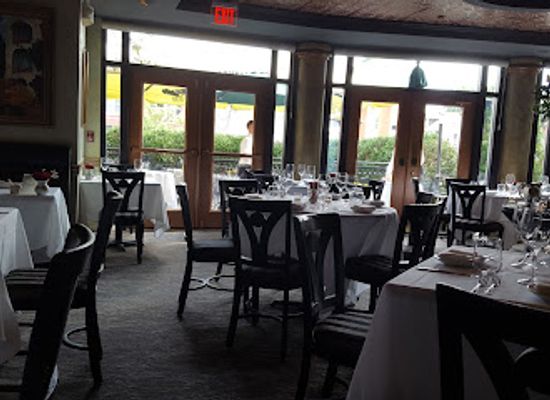 new-york/buffalo/restaurant/ristorante-lombardo