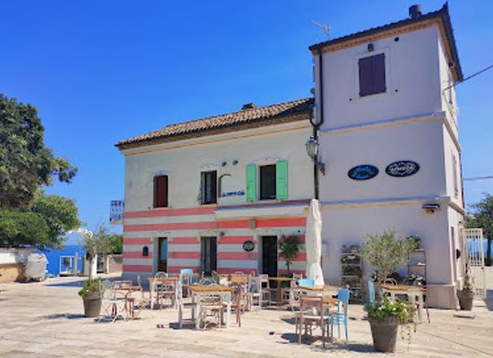 italy/marche/restaurant/ristorante-la-torre