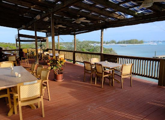 the-bahamas/exuma/restaurant/the-snappy-turtle-bar-grill