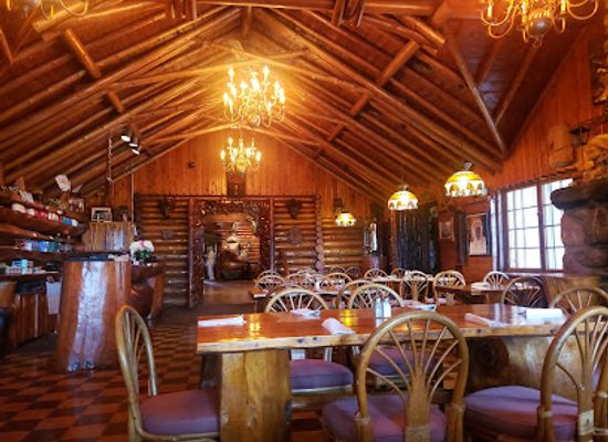 michigan/pere-marquette-state-forest/restaurant/legs-inn