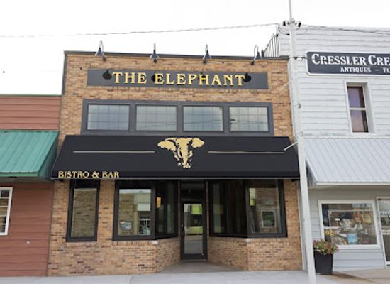 kansas/high-plains/restaurant/the-elephant-bistro-bar
