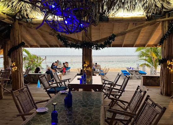 jamaica/martha-brae-river-valley/restaurant/bamboo-blu