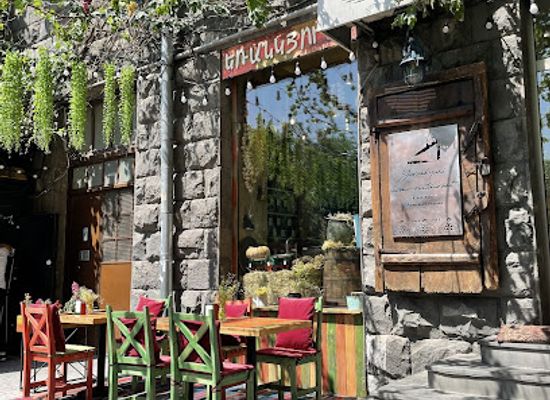 armenia/lori/restaurant/yerankyuni-yerevan-home-restaurant