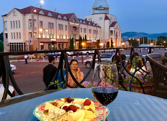 azerbaijan/karabakh-region/restaurant/florence-garden