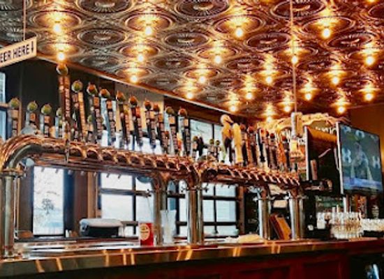iowa/little-switzerland/restaurant/big-grove-brewery-taproom