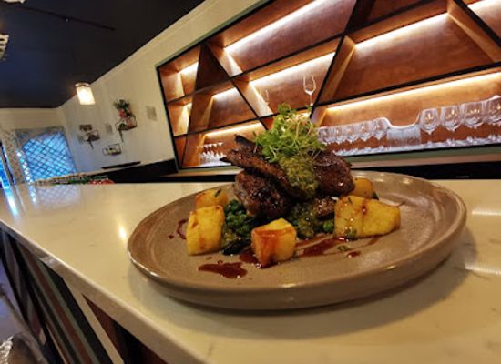 new-zealand/rotorua/restaurant/ani-s-gin-bar-and-tapas