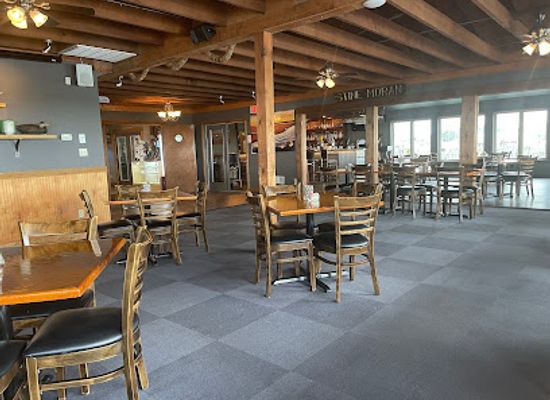 virginia/assateague-island/restaurant/island-house-restaurant-marina