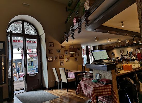 hungary/csallokoz/restaurant/paprika-jancsi-restaurant