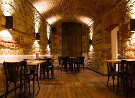 czechia/north-bohemia/restaurant/husinec