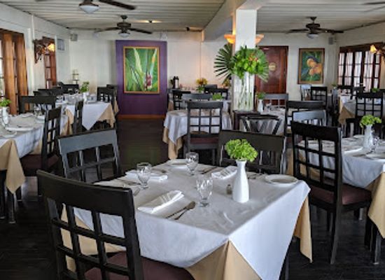 belize/san-pedro/san-pedro-town/restaurant/palmilla-restaurant