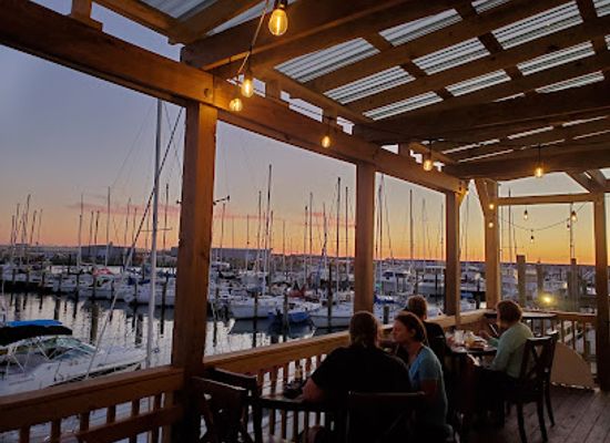 virginia/tidewater/restaurant/willoughby-fish-house
