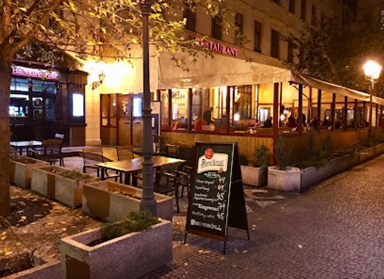 czechia/czech-forest/restaurant/hlavkuv-dvur