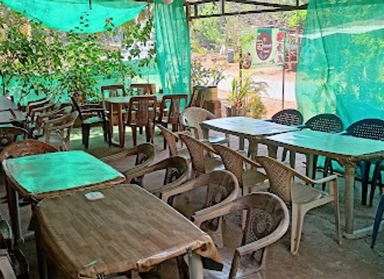 india/konkan-coast/restaurant/kokanatli-mejvani-authentic-sea-food-destination