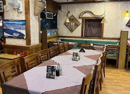 india/manali/restaurant/khyber-restaurant-and-bar