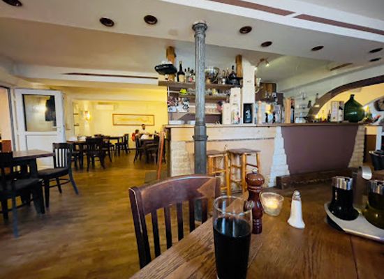 germany/nuremberg/gostenhof/restaurant/la-locanda