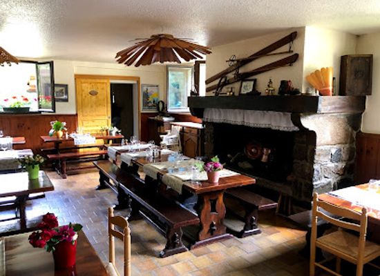 france/midi-pyrenees/restaurant/chez-louisette-auberge-du-lienz