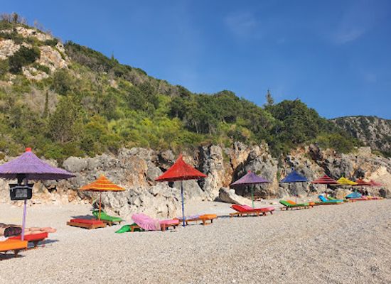 albania/dhermi-region/restaurant/gregory-s-paradise-restaurant